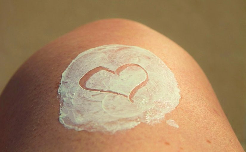 la crema solar impide ponerse moreno